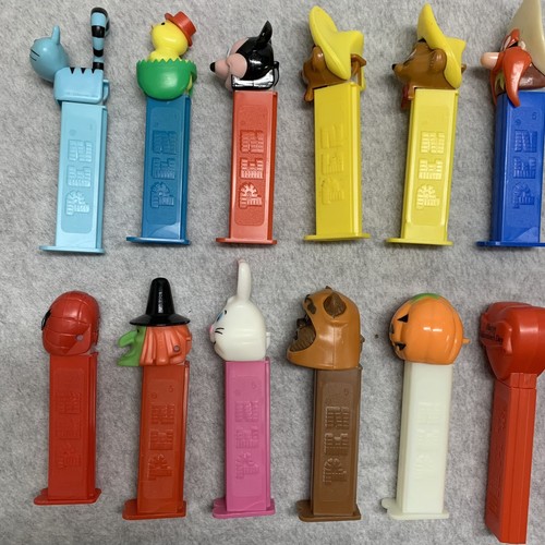 Vintage Pez Dispensers Lot Toys Star Wars Christmas Muppets OCC Bugs Mickey Sam - Picture 10 of 19