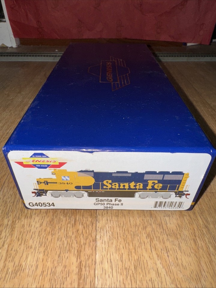 Locomotive Diesel Athearn 4581 HO - Santa Fe 3841 - GP50 Phase II - Occasion