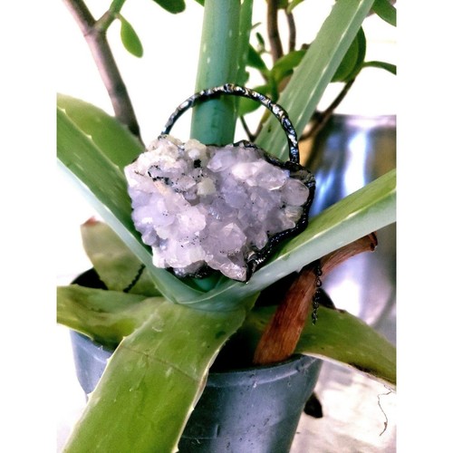 Huge Quartz and prehnite crystal necklace handmade gothic fantasy style jewelry - Picture 3 of 12