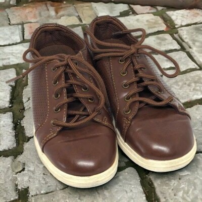 Boy's Shoes American Eagle Boys Chocolate Brown Casual Sneakers Size 1