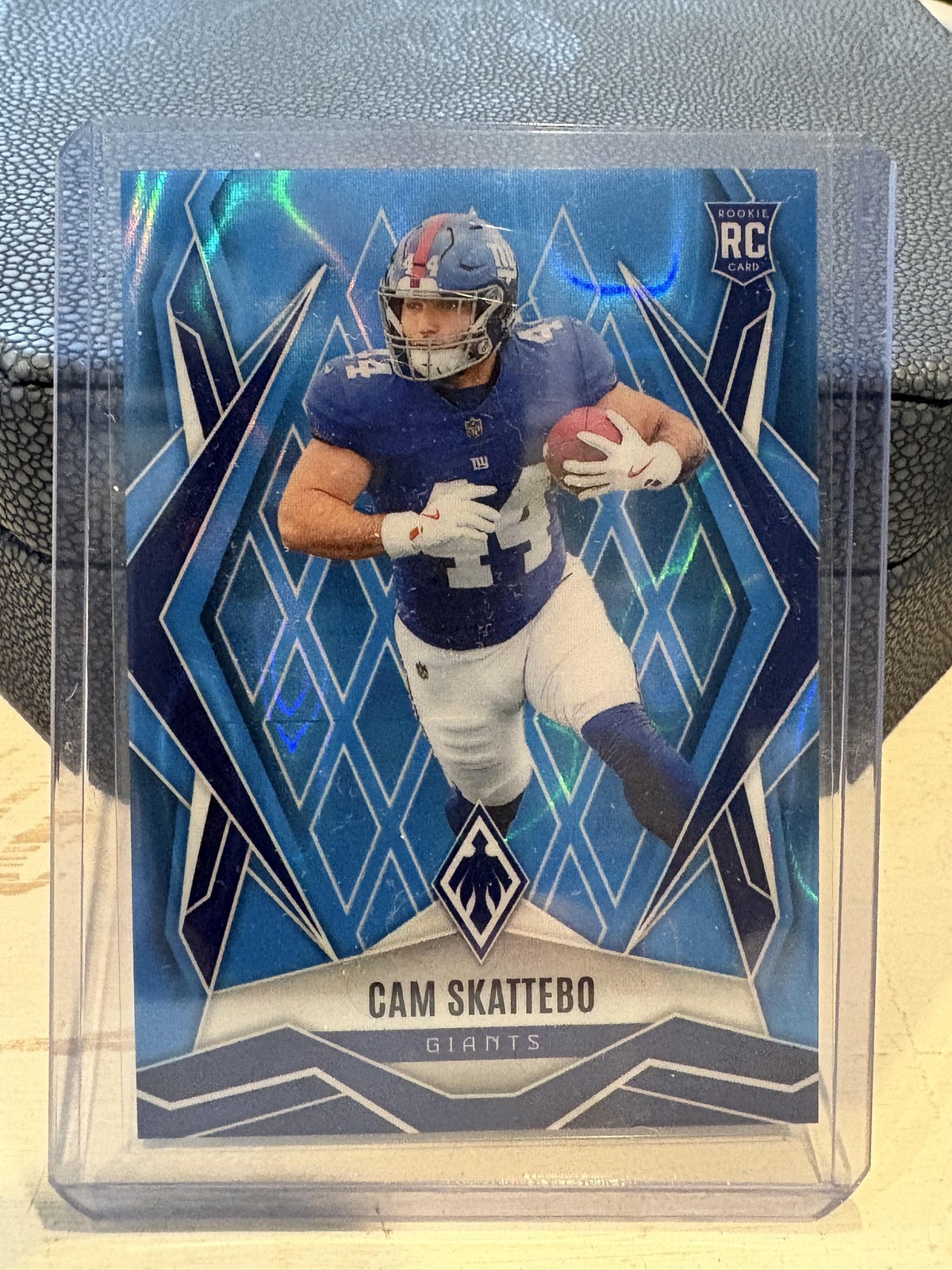 2025 Panini Phoenix #168 Cam Skattebo Light Blue Lava Prizm #/325