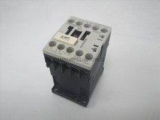 Siemens 3RT1016-1BB41 3 Pole Contactor, 400V AC