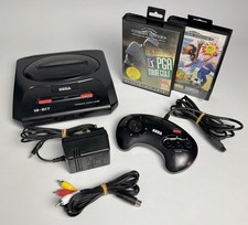 SEGA Mega Drive 2 Console Bundle + Official Controller + 2 Games - L6