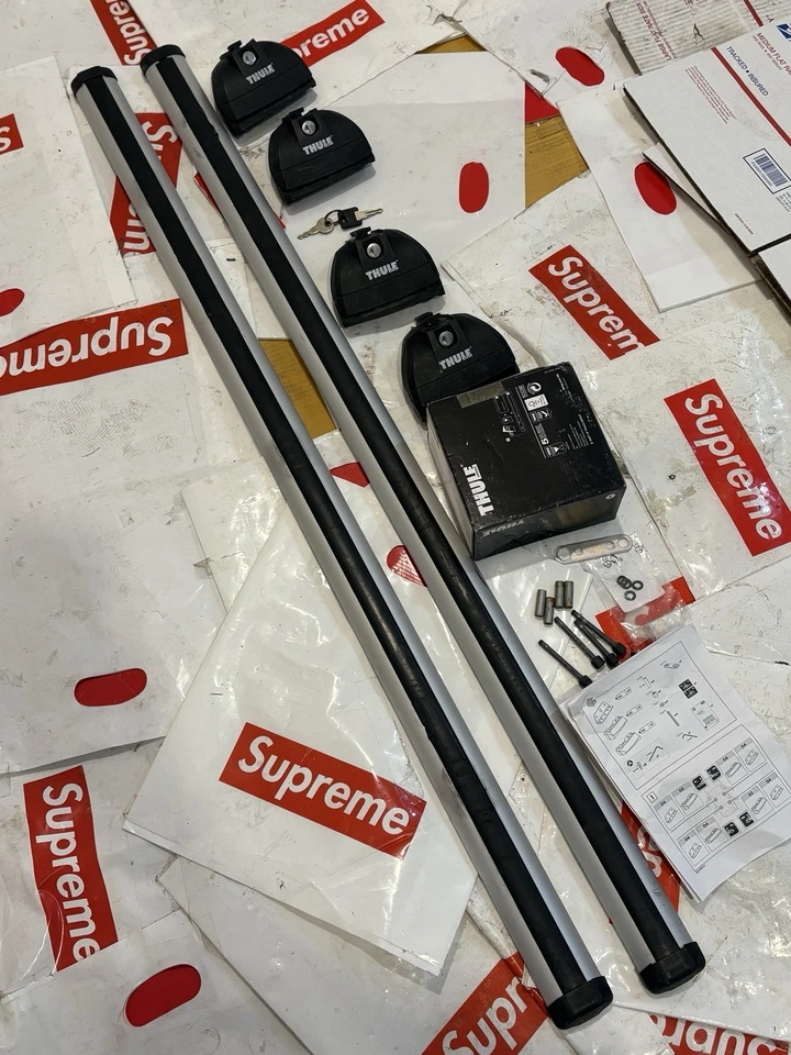 Mazda Complete Built In THULE ROOF RACK SYSTEM Mazdaspeed Cx5 Cx7 Cx9 3 6 Rails - Image 2 of 3