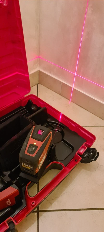HILTI PMC 46 Laser en Croix Ligne Points + PMA 78 Accroche murale - Photo 2/4
