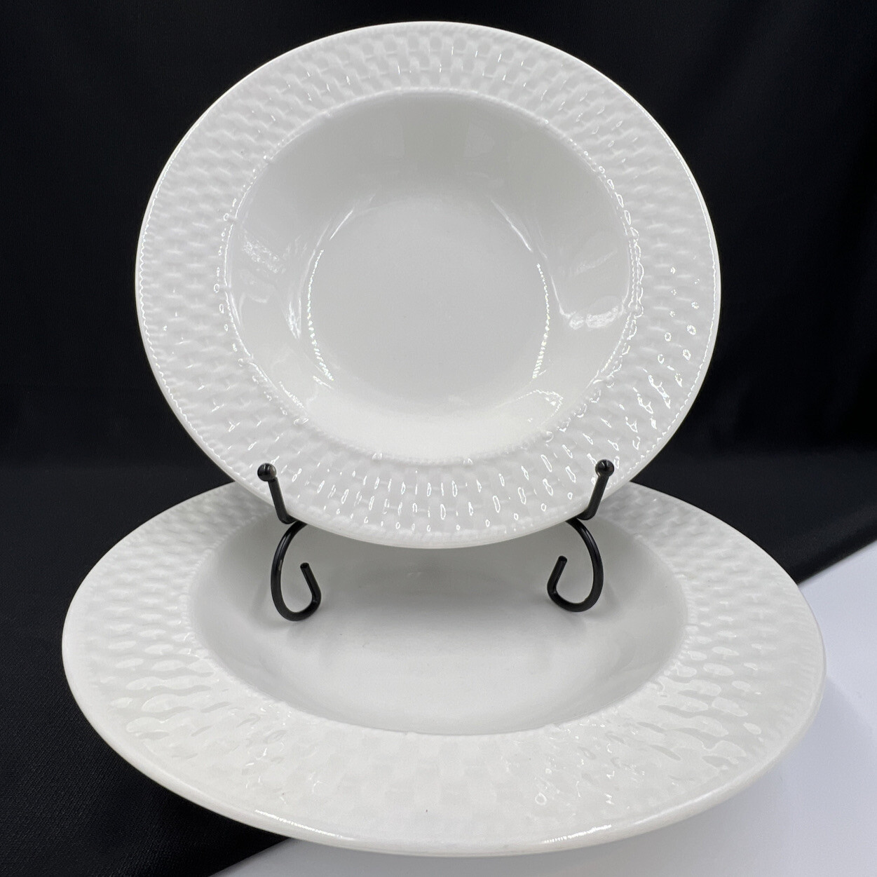 Oneida Wicker Set Of (2) 9” Wide Rim Salad Bowls Stoneware eBay
