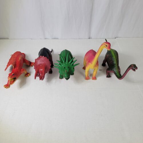1986 Dor Mei Rubber Dinosaur Set