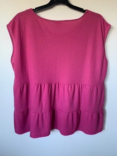 BEME SLEEVELESS SCOOP NECK TIERED PINK KNIT TANK TOP SIZE XL 22 24 AU - Picture 2 of 2