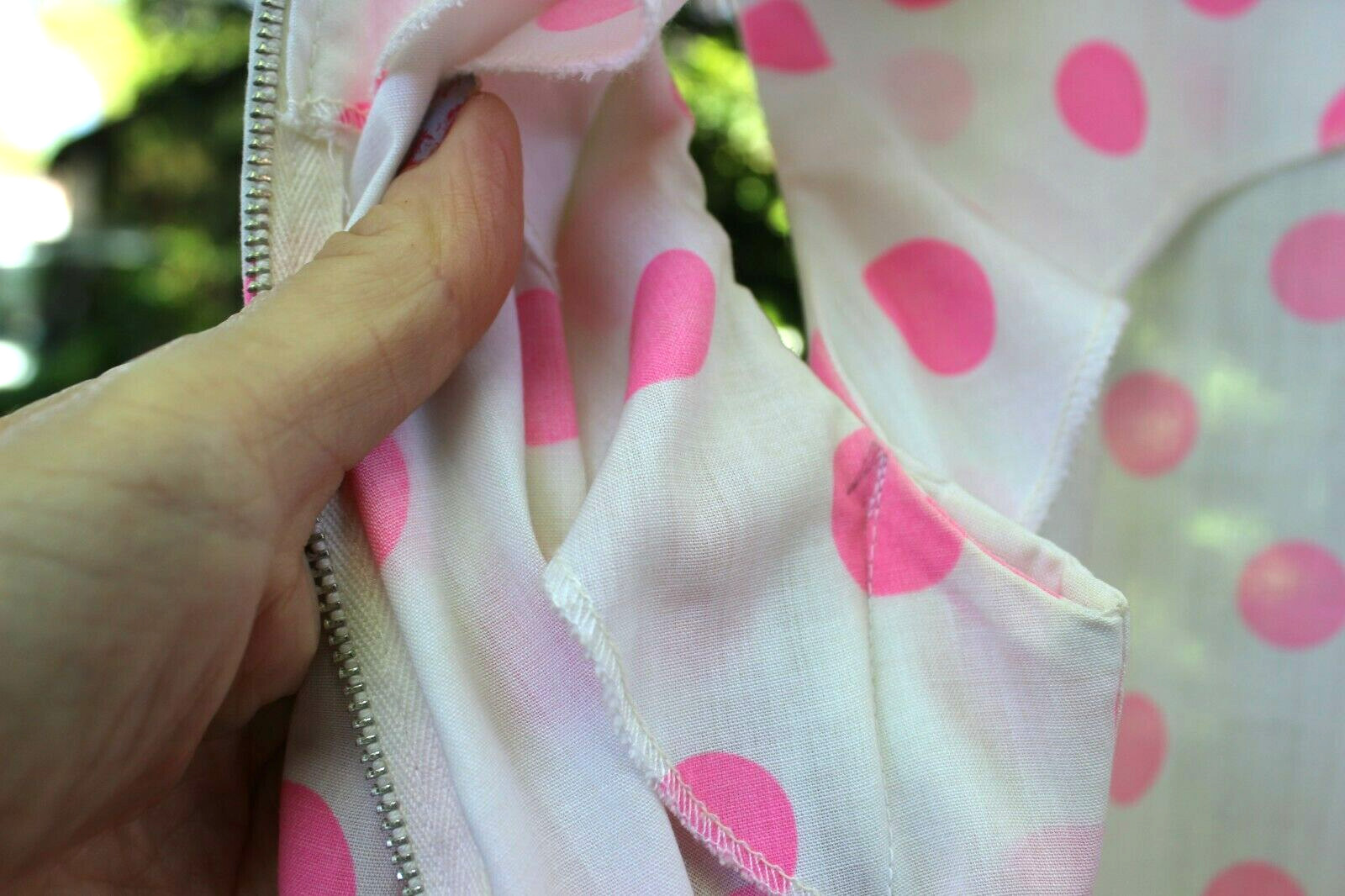 Vintage 1960's White w Pink Polka Dots Housedress… - image 6