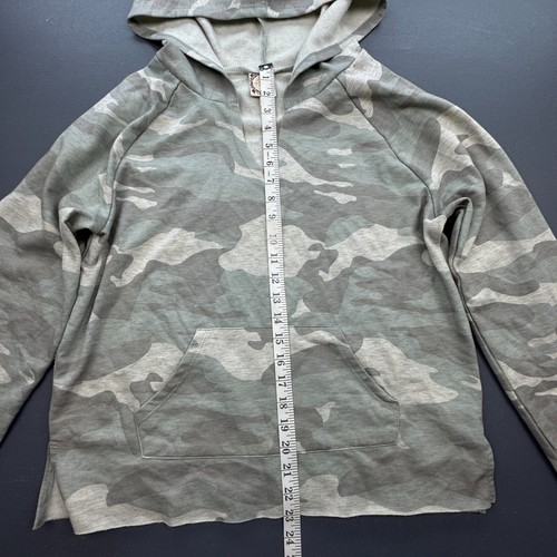 JS Pullover Hoodie Women’s Medium Green Camo Print Lightweight Long Sleeve - Picture 7 of 12