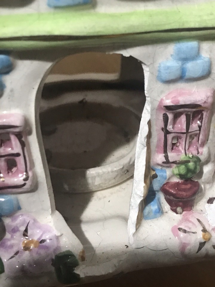 Dolomite Spring House Tea Candle House Ceramic & Porcelain