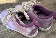 Heelys Purple White Sneaker Roller Shoes Wheels Youth US Size 1 Low Top