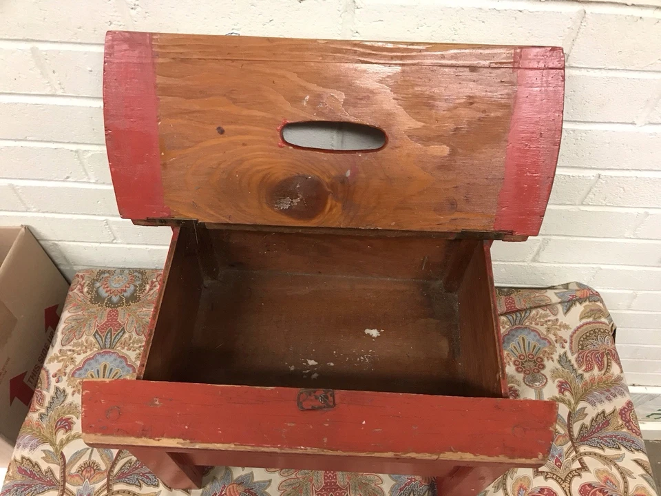 VINTAGE RED WOODEN FOOT STEP STOOL W/ STORAGE 17 1/2 WIDE X 11 1/2 10 1/2” TALL - Image 4 of 4