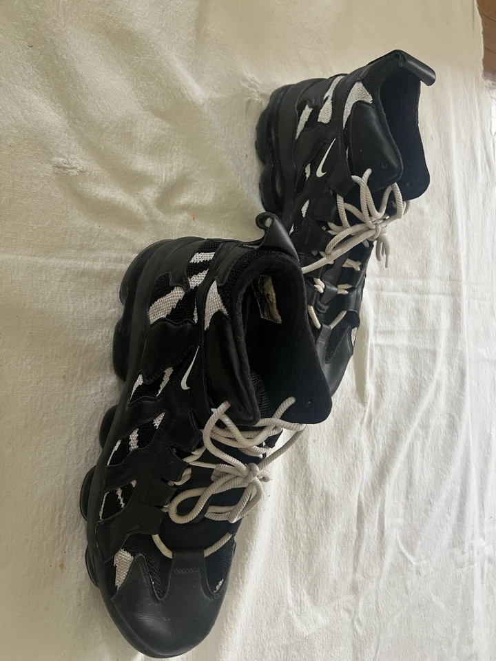 Nike Vapormax Plus Black White Zebra AJ7291-001 Men’s US Size 10 Sneakers - Image 4 of 4