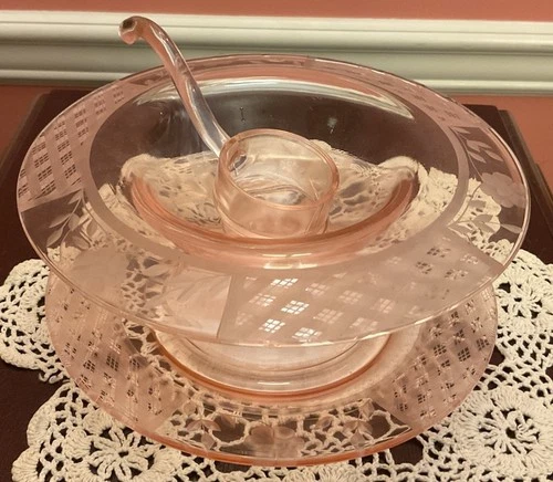 Pink Depression Glass Etched Rolled Edge Mayonnaise Bowl & Underplate & Ladle