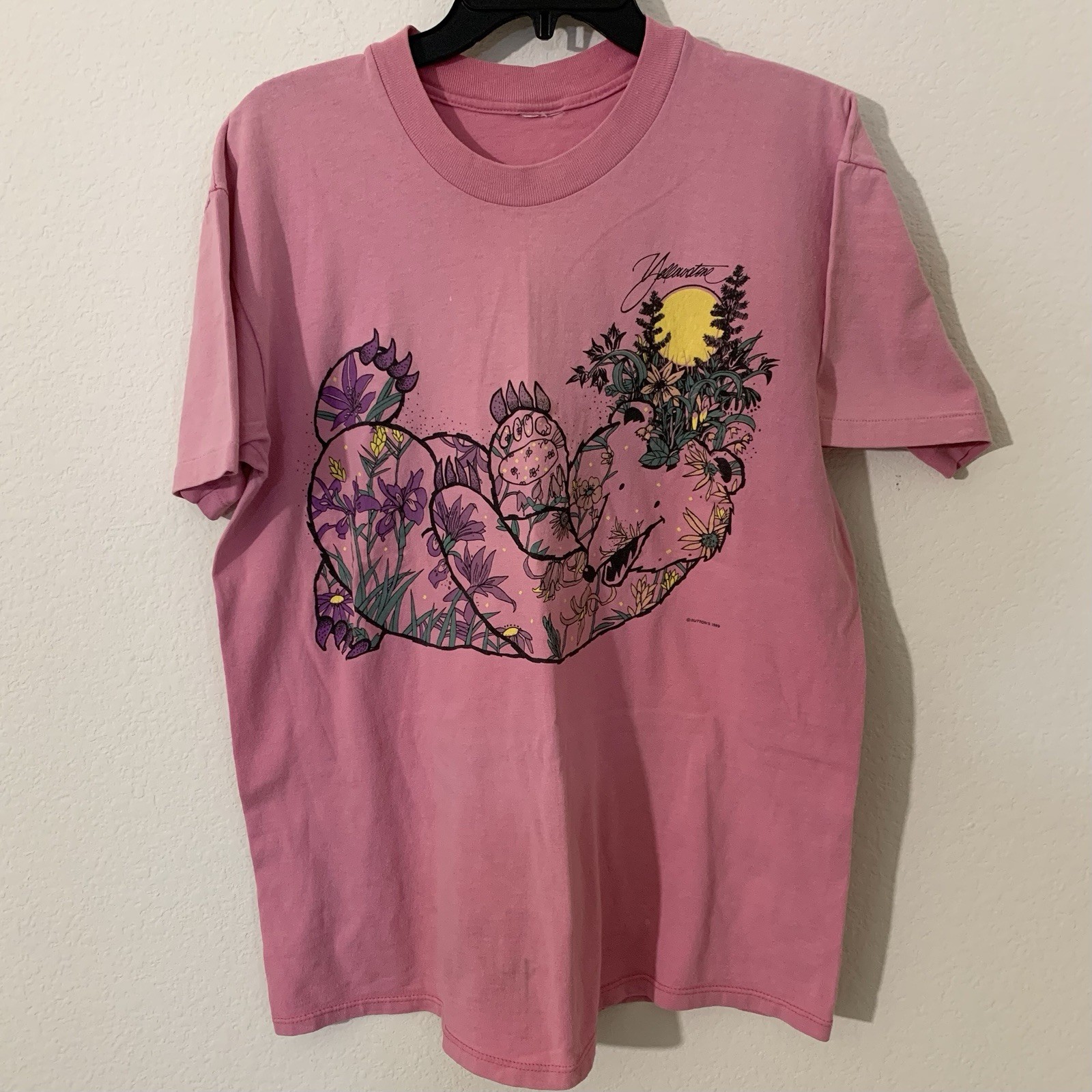 Vtg 1989 Single Stitch Tourist Women’s Shirt L Pink Yellowstone Floral Fox
