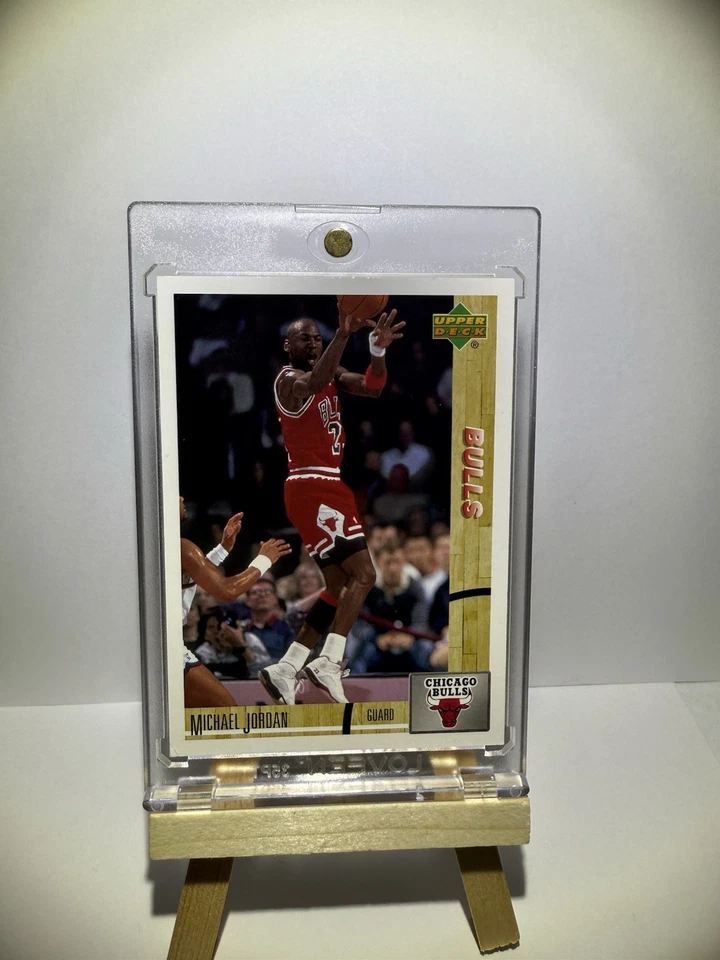 2008-09 Upper Deck Lineage - Michael Jordan #17 - Image 2 of 4