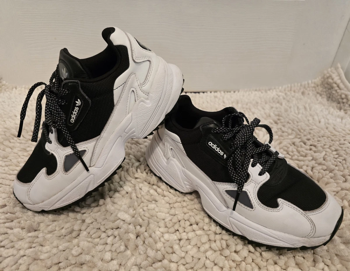 Adidas 5.5 W Falcon Trail Oreo