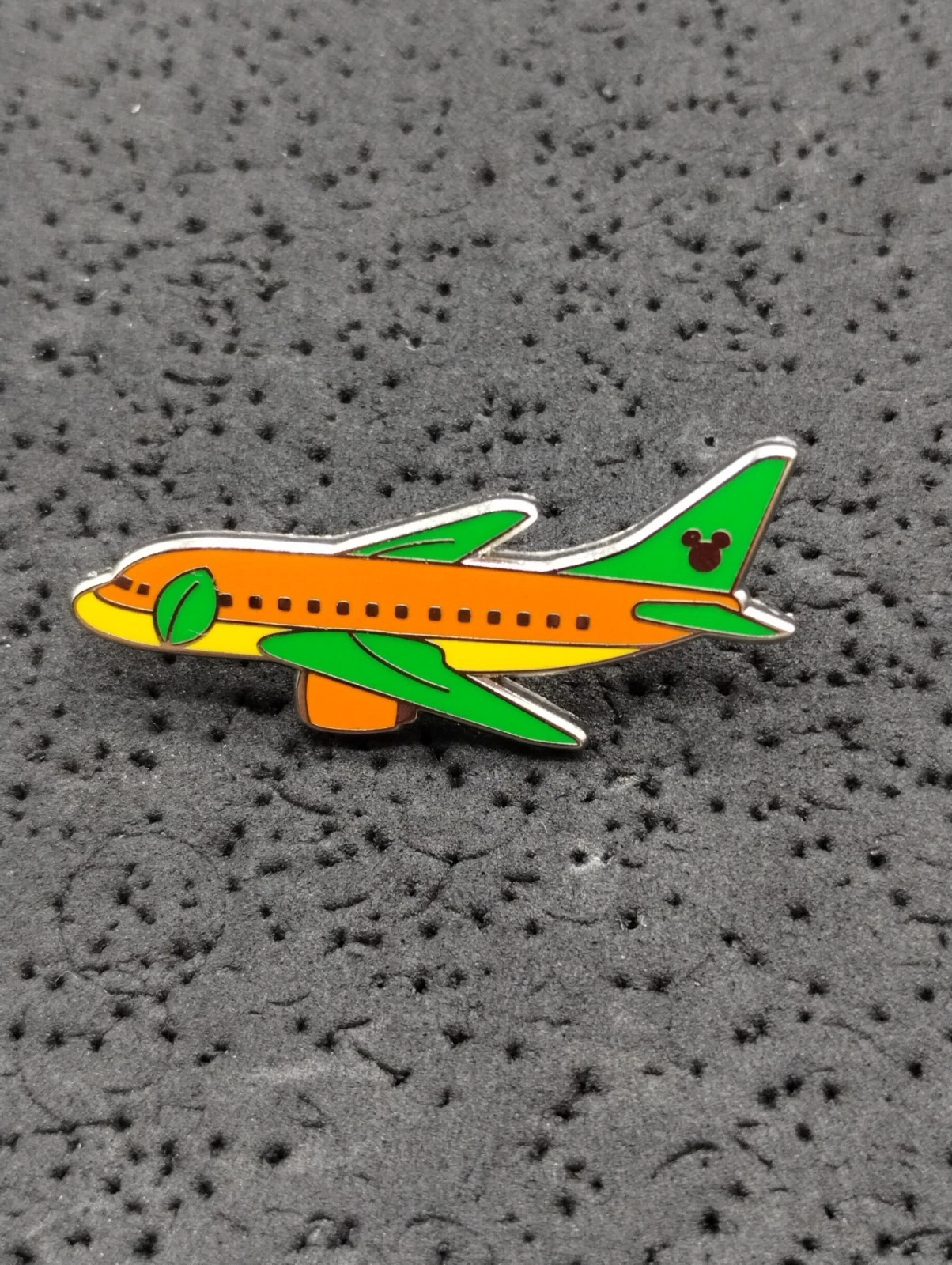 2022 Disney Hidden Mickey Character Airplane Planes Orange Bird Trading Pin