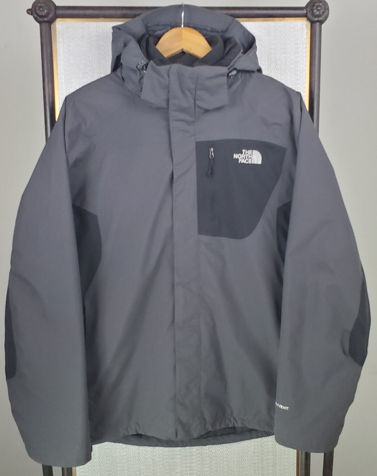 NORTH FACE Size Large 3 in 1 Tri-Climate Waterproof Hooded Jacket Full Zip Gray