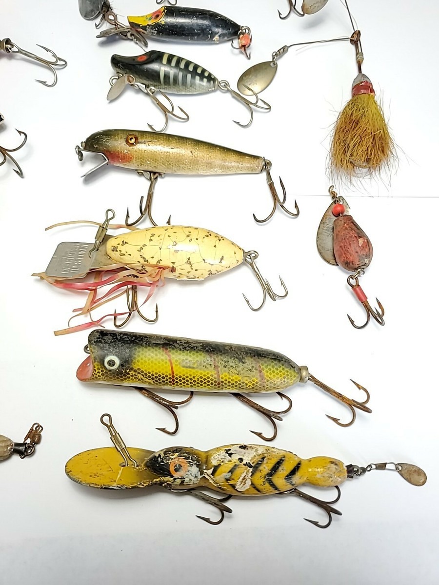 18 Antique Mostly Wooden Fishing Lure Collection | eBay