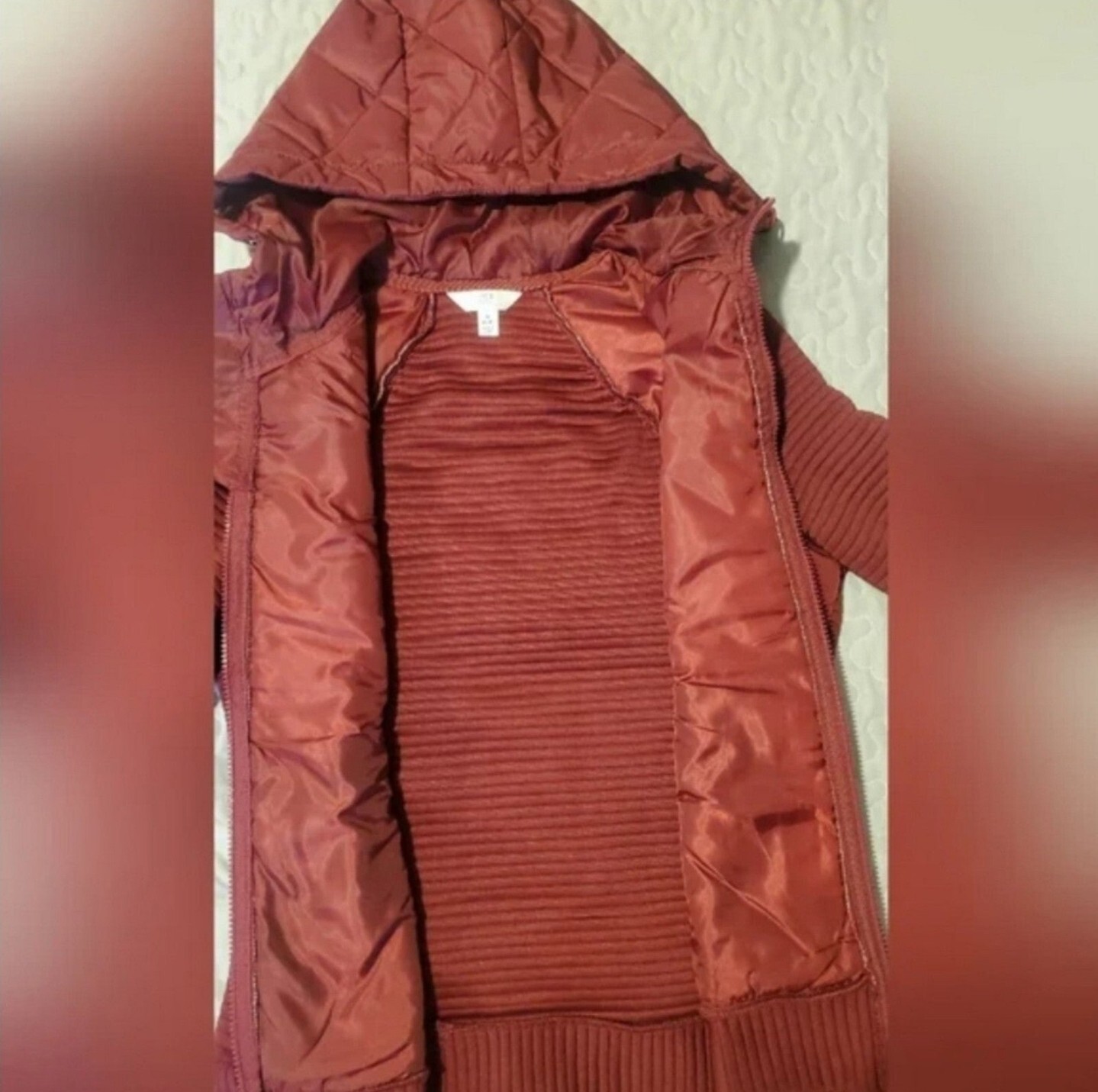 Women's Hooded Full Zip up Jacket. Size Small