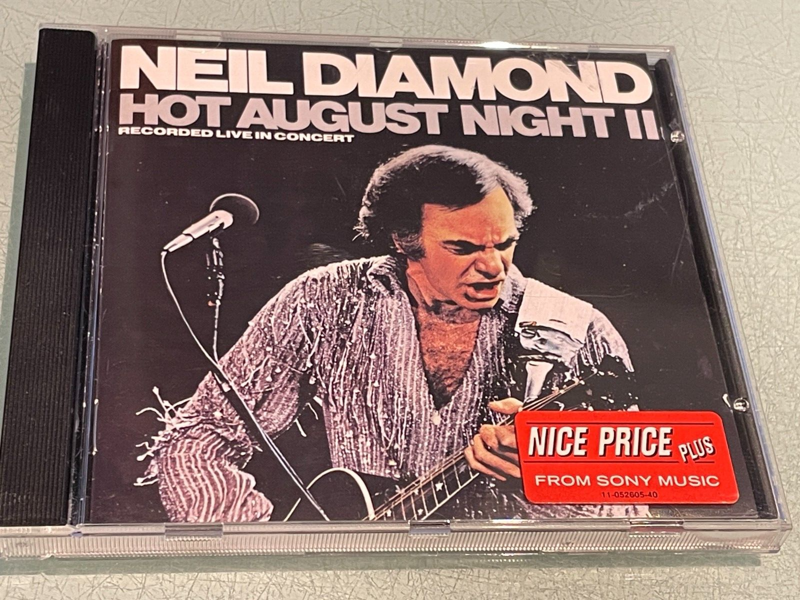 Neil Diamond - Hot August Night II - CD Album - 1987 Sony Music - 20 Live Tracks