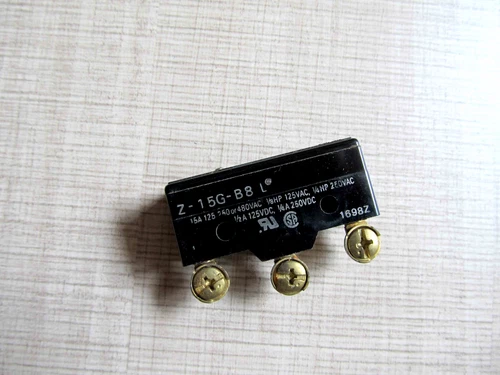 1pcs Used Z-15G-B8L OMRON microswitch/limit switch