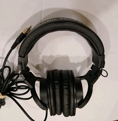 Audio Technica ATH-M30X Studio Monitor Headphones Over The Ear -