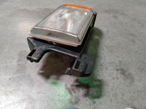 1987-91 Ford F150 Headlight E7TR-13006AB - Bild 2 von 3