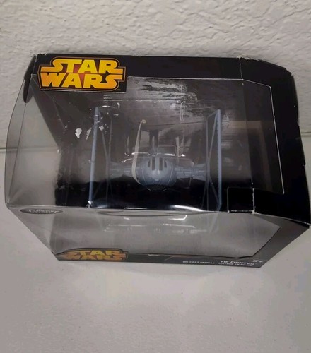 DISNEY STORE STAR WARS TIE FIGHTER DRUCKGUSS FAHRZEUG - Bild 3 von 5