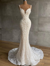 Sexy Boho Mermaid Wedding Dresses with Spaghetti Straps Lace Appliques Bridal