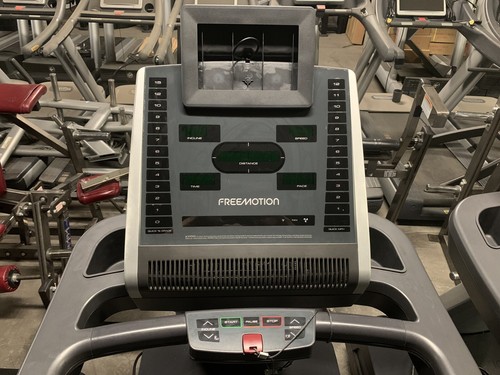 FreeMotion t10.7S Reflex Deck Treadmill Orangetheory Edition - Picture 7 of 11