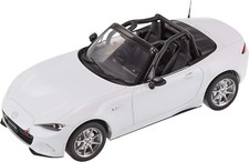 FIRST 18 1/18 Mazda Roadster NR-A White Completed Product F18-019