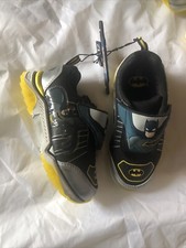DC Comics Batman Wayne Light Up US 10 Black Mix Textile Boys Trainers Shoes. New