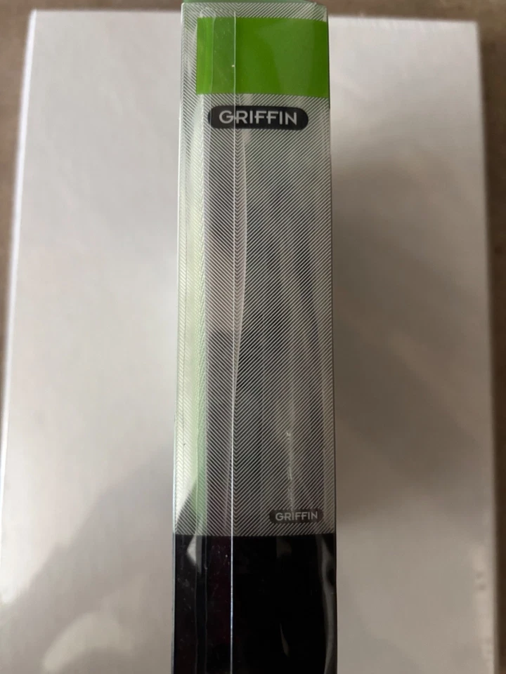 New in Pkg Griffin iTrip Auto Universal/FM Transmitter MP3 P/N 10006-TRIPUNP - Image 3 of 4