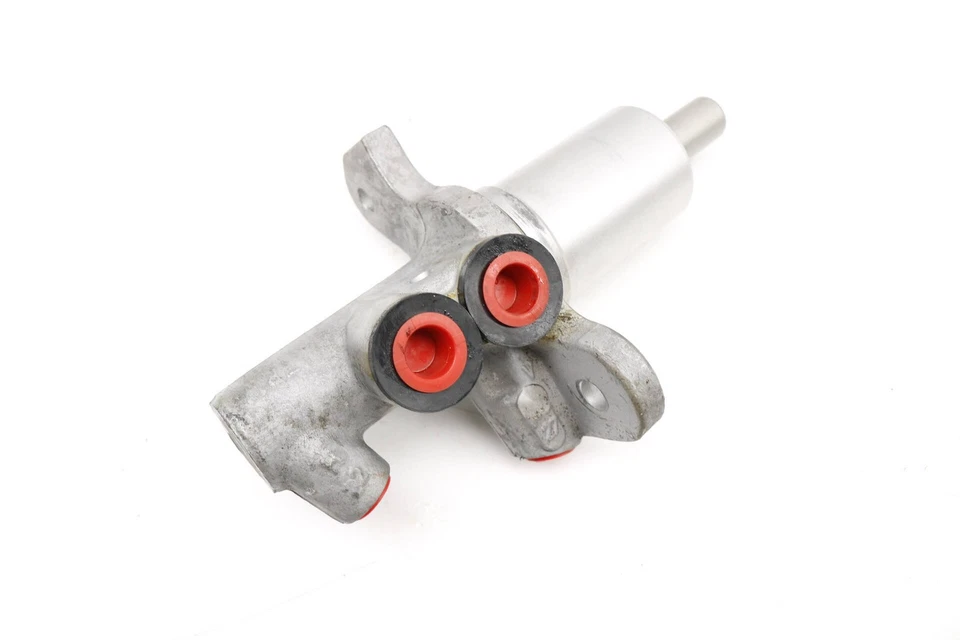 2016-2019 BMW ALPINA B6 XDRIVE GRAN COUPE - Brake Master Cylinder 6796729 - Image 2 of 4