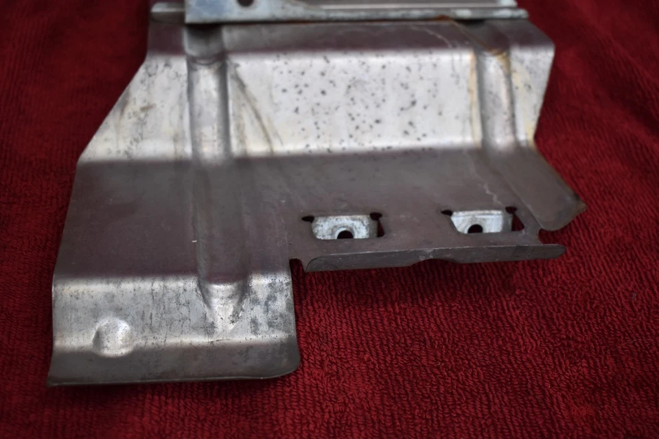 77-78 Datsun 280Z master cylinder heat shield OEM used - Image 4 of 4