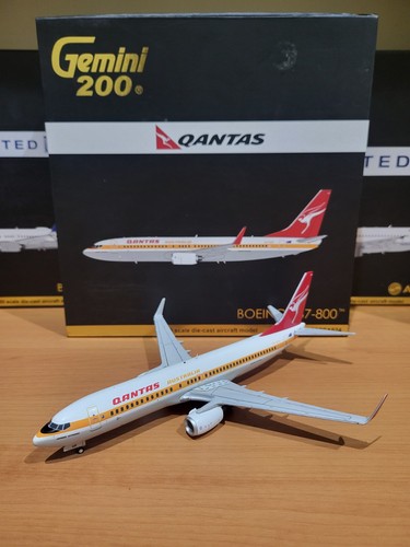 Gemini Jets 1:200 Qantas Retro Boeing 737-800 VH-XZP G2QFA524
