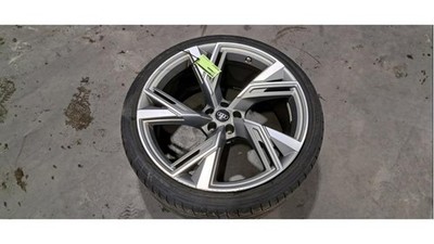 Felge + Reifen Audi RS 6 Avant (C8) 4K0601025S P21644078