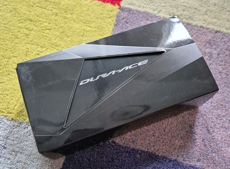 Shimano R9100 Dura-Ace  SPD SL CARBON Road Pedals_NEW & BOXED