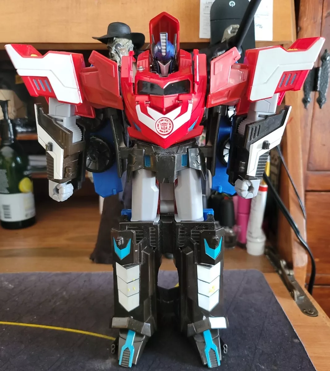 Transformers: Robots In Disguise 2015 MEGA 3 Step Changer 11.5