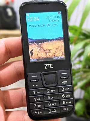ZTE F320 (Vodafone) schwarz Handy guter Zustand portofrei