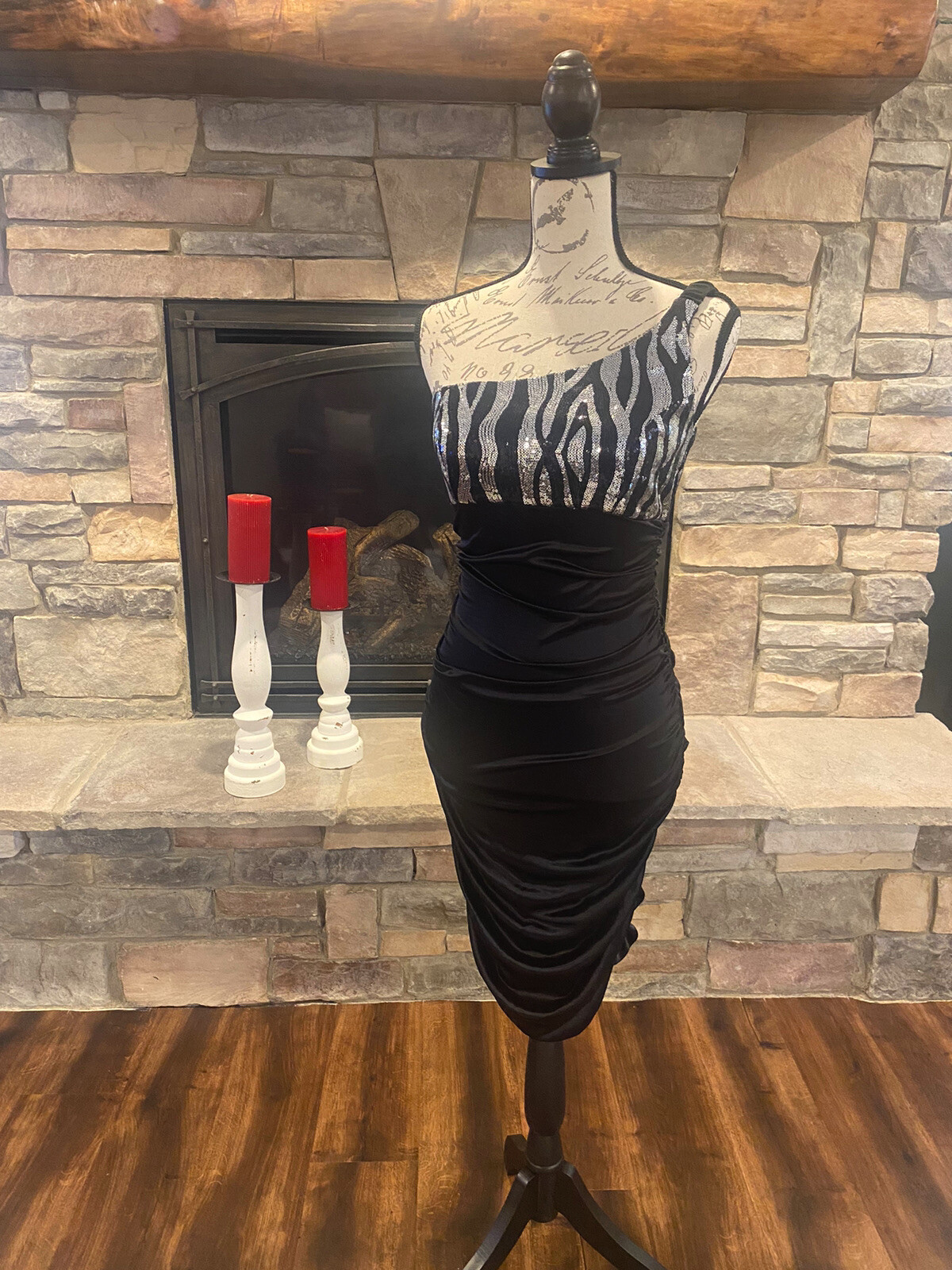 Ruby Rox size medium black form fitting dress - image 1