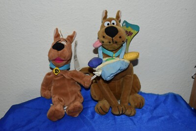 2 VINTAGE SCOOBY-DOO plush animal with Easter Basket Doll puppy