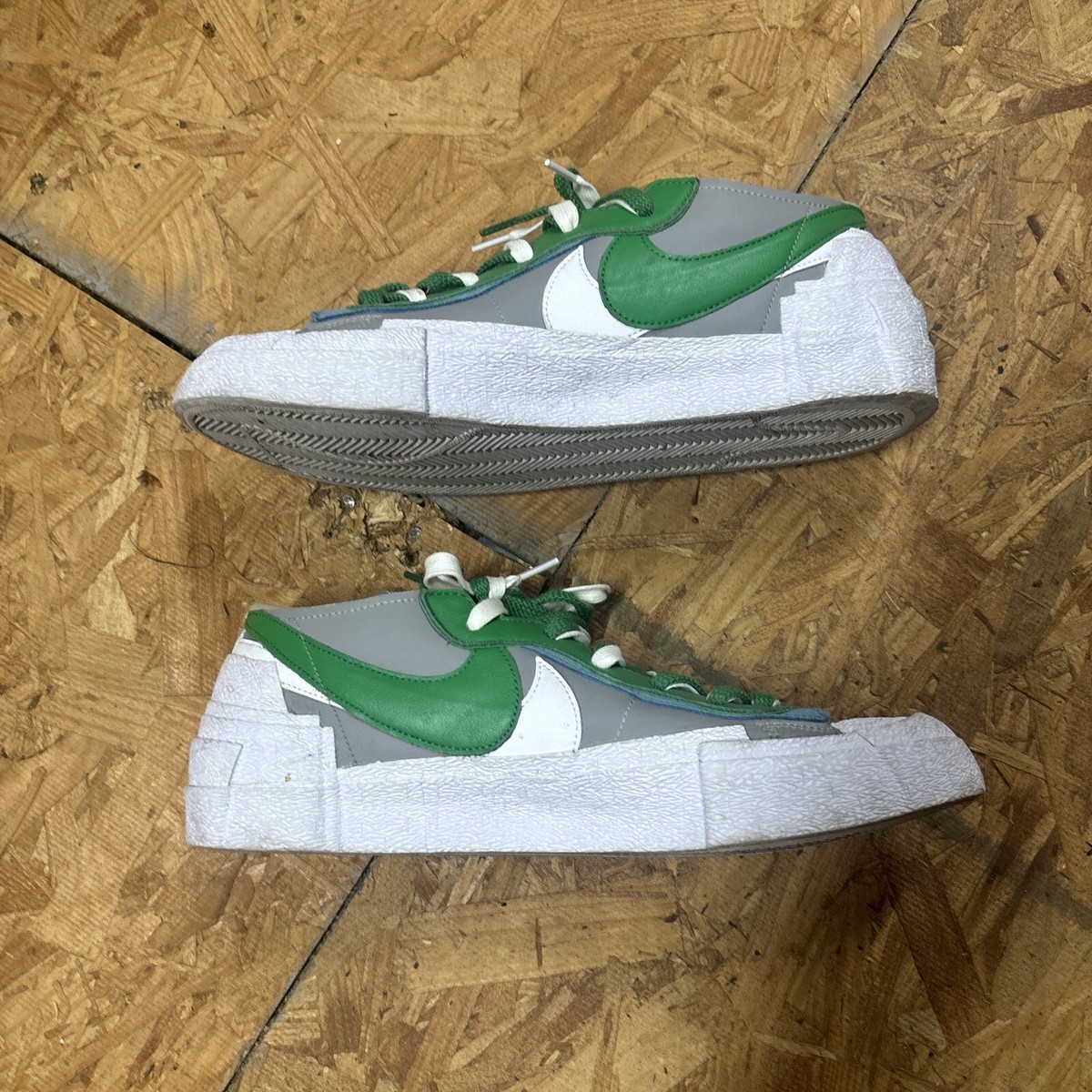 Size 12 - Nike sacai x Blazer Low Classic Green 194958312749 Size 12 - Nike sacai x Blazer Low Classic Green 194958312749