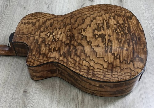Guild OM-260CE Deluxe Burl - Foto 9 di 10