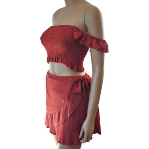 Women's 2 piece Outfit Mini Skirt Set Smocked Crop Top NWT side