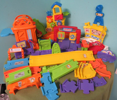 Vtech Track Go Go Smart Wheels for Trains/Cars Vintage Lot Pit Stop RC Speedway