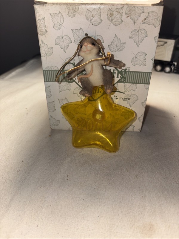 Fitz & Floyd Charming Tails Twinkle, Twinkle 2004 Mouse Figure Ornament 86/131